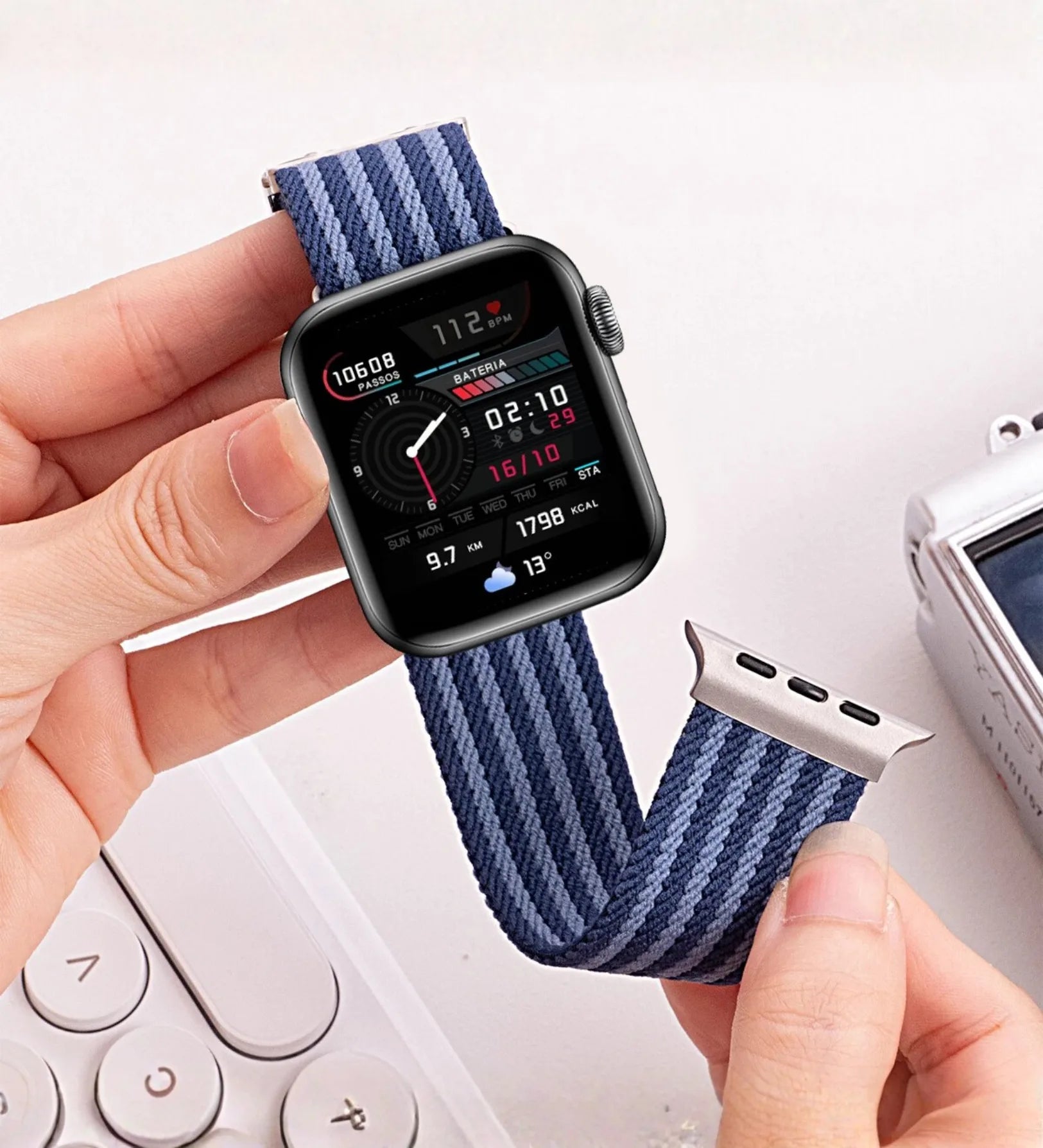Parachute-Buckle Striped Nylon Apple Watch Band – Blue