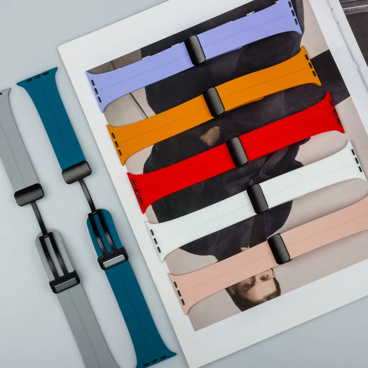Silicone Magnetic Buckle Apple Watch Band – Starlight