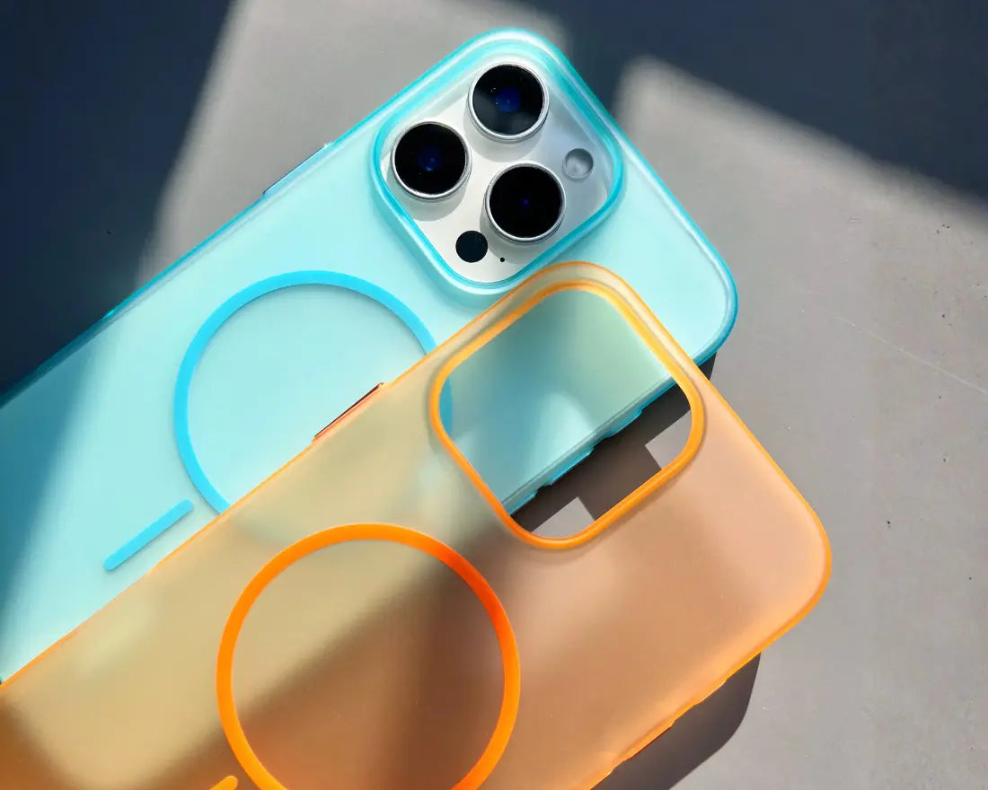 Frosted Ultra-Thin iPhone Case with MagSafe – Matte, 0.35 mm - Blue