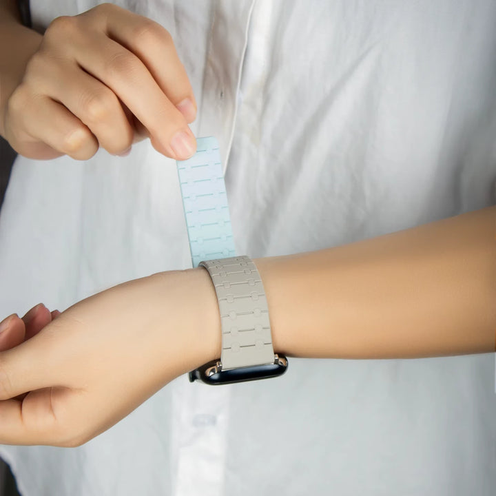 Creslia Magnetic Link Silicone Band for Apple Watch – Brown