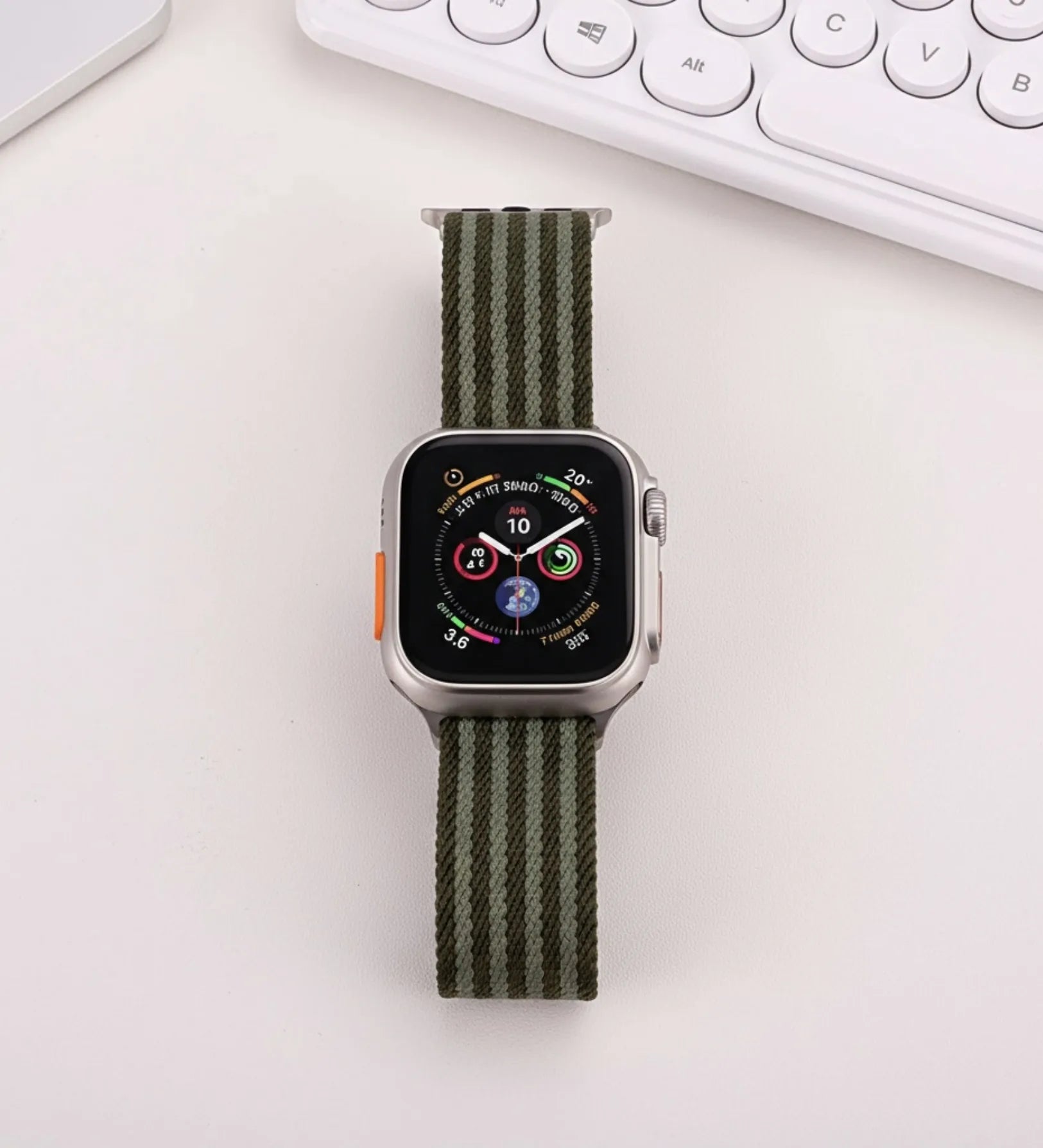 Parachute-Buckle Striped Nylon Apple Watch Band – Olive Green