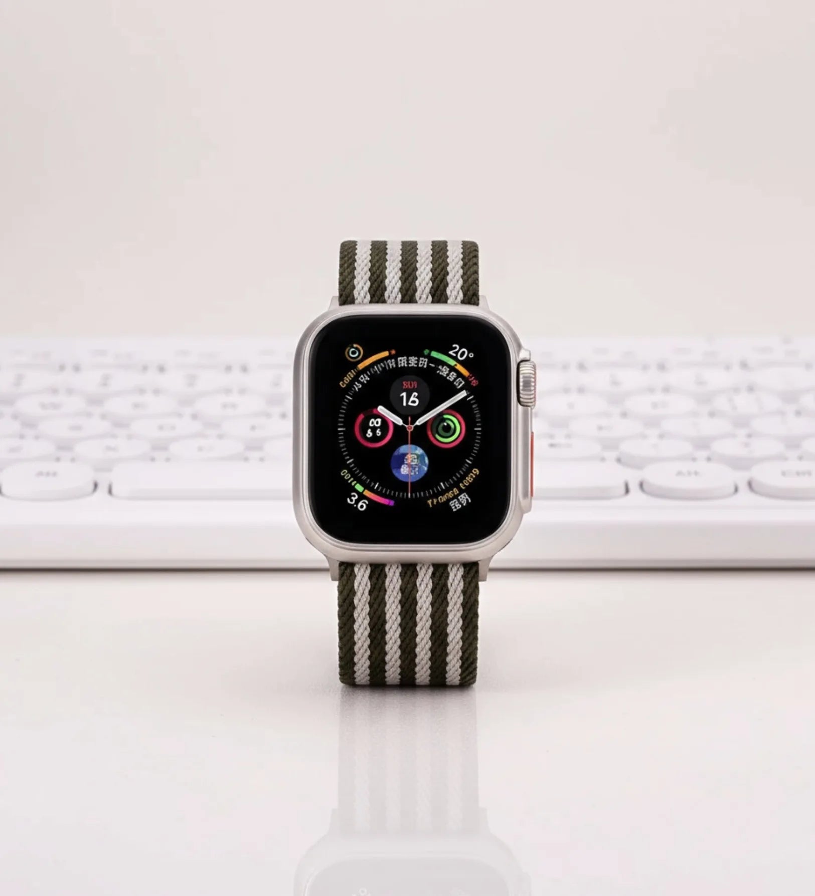 Parachute-Buckle Striped Nylon Apple Watch Band – Olive Green