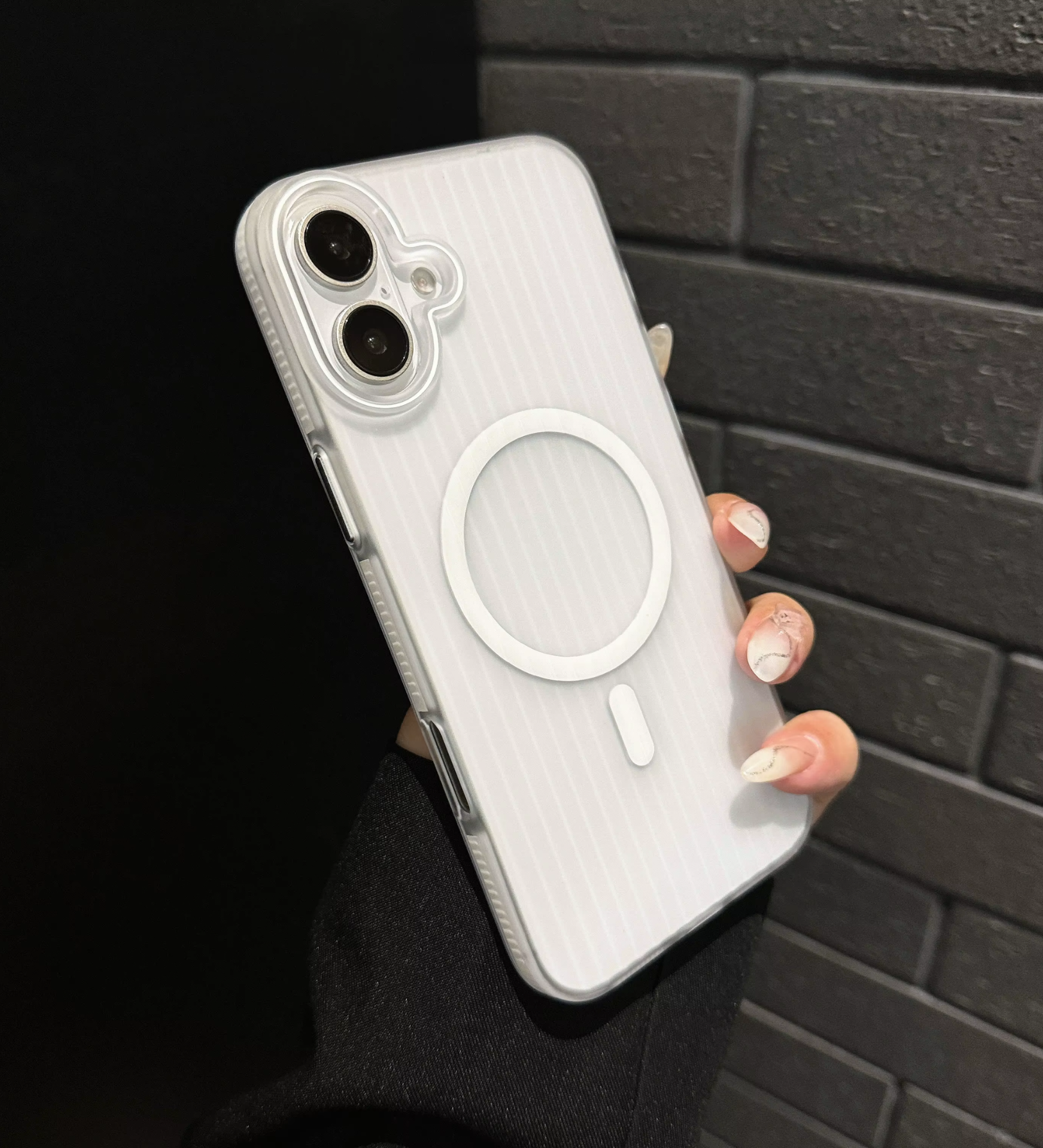 Corrugated Hybrid MagSafe Case Cover for iPhone - White