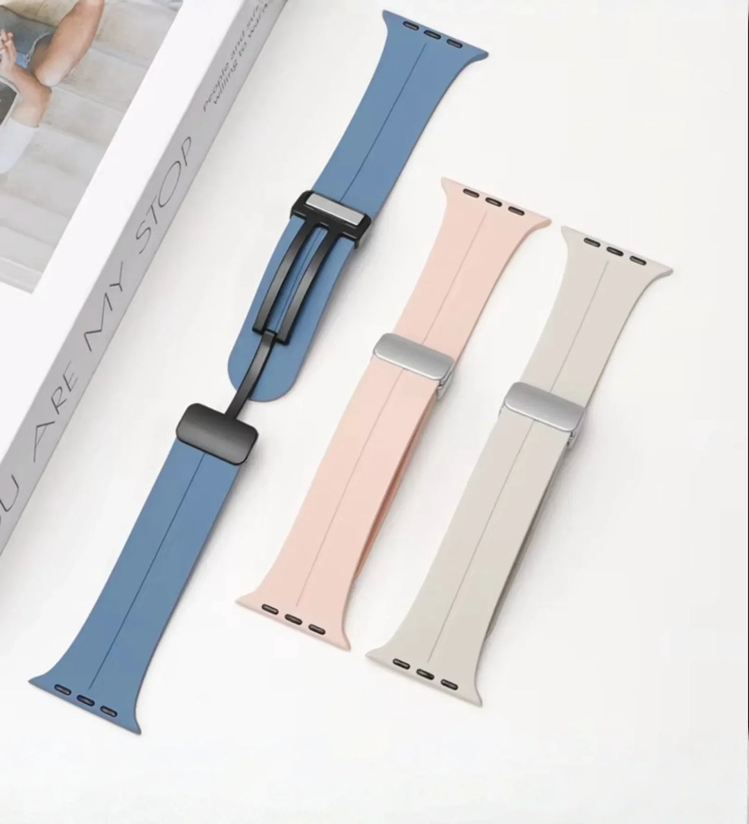 Silicone Magnetic Buckle Apple Watch Band – Blue - Creslia